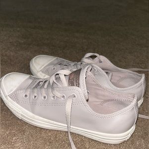 Gray leather low top Converse